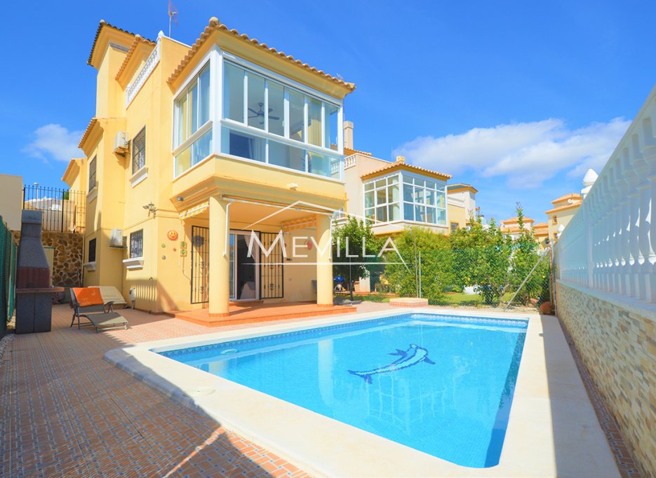 Wederverkoop - Villa - Orihuela Costa - Villamartin