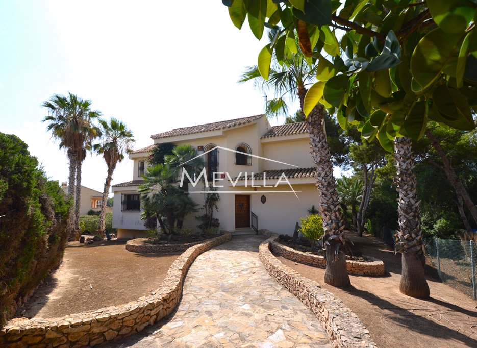 Wederverkoop - Villa - Orihuela Costa - Villamartin