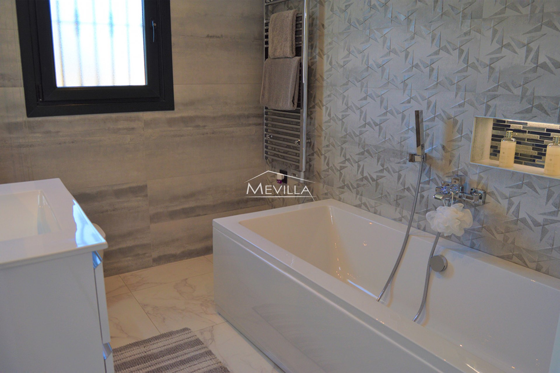 Wederverkoop - Villa - Orihuela Costa - Villamartin