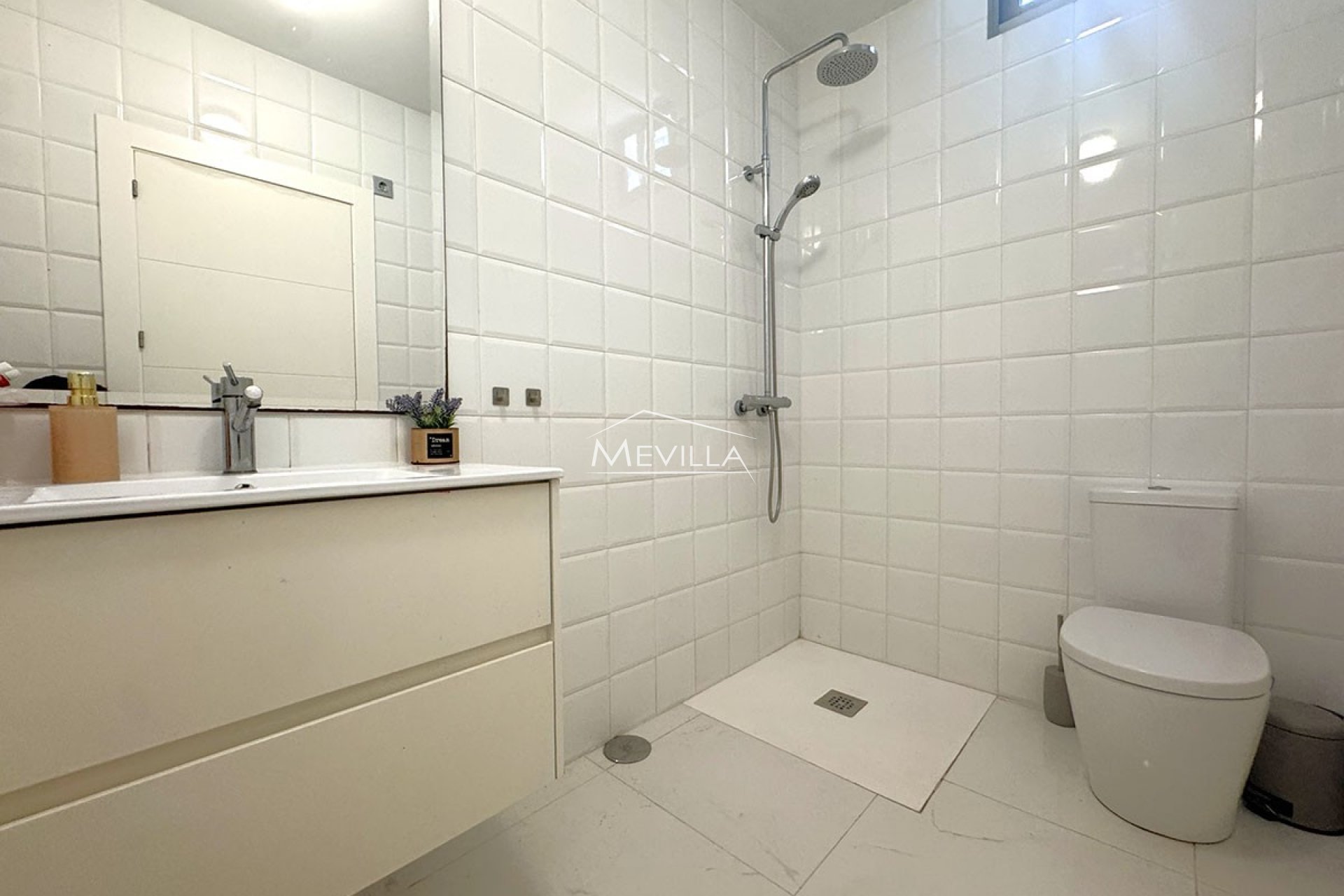 Wederverkoop - Villa - Orihuela Costa - Villamartin