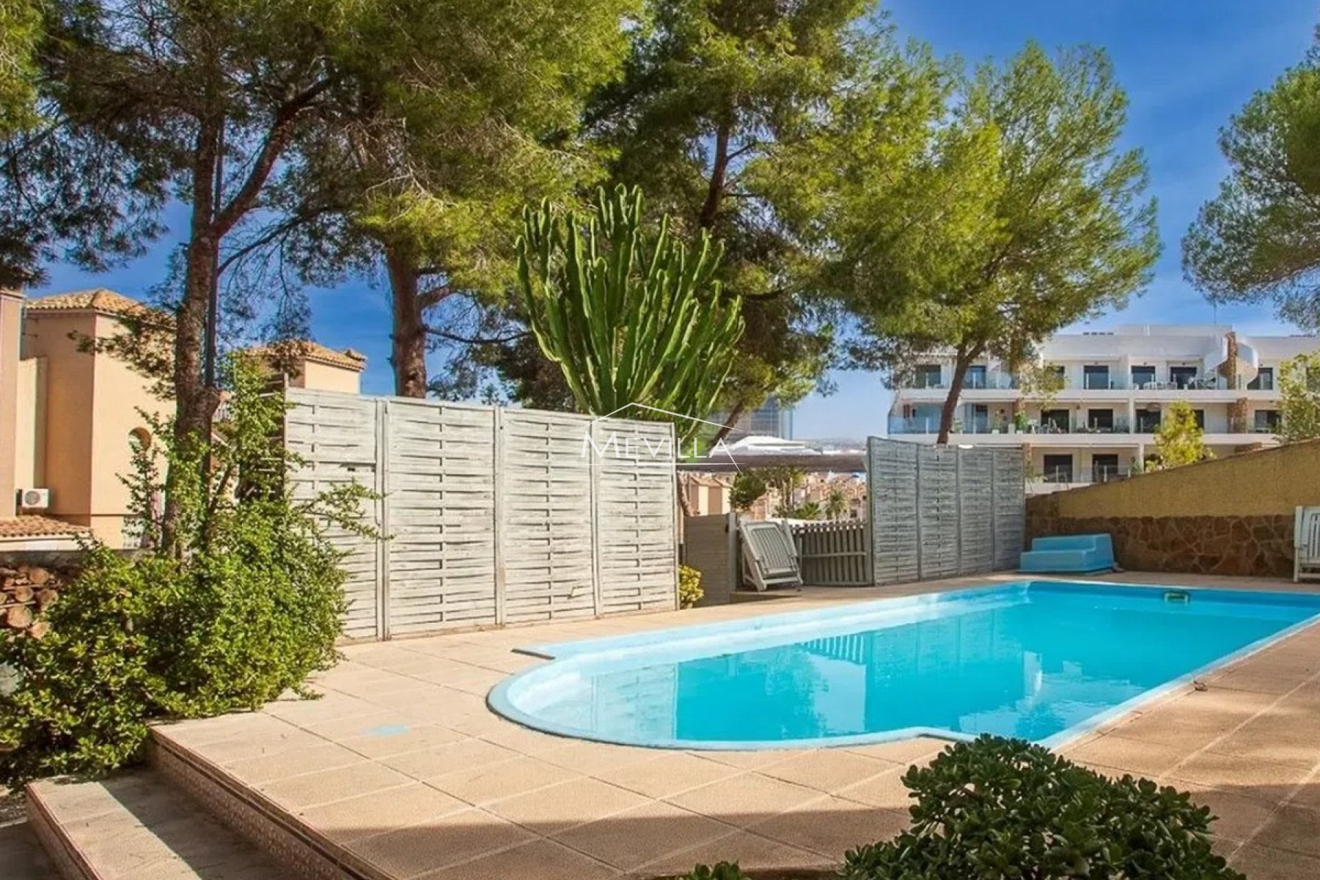 Wederverkoop - Villa - Orihuela Costa - Villamartin