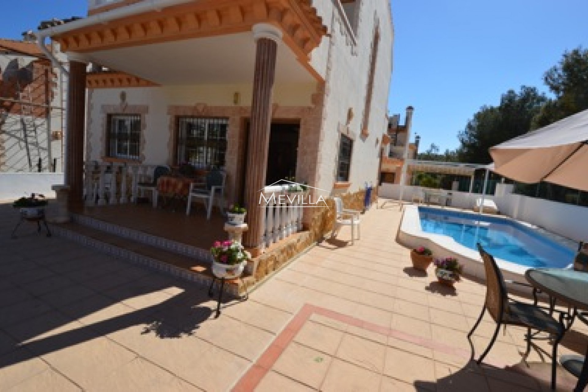 Wederverkoop - Villa - Orihuela Costa - Villamartin