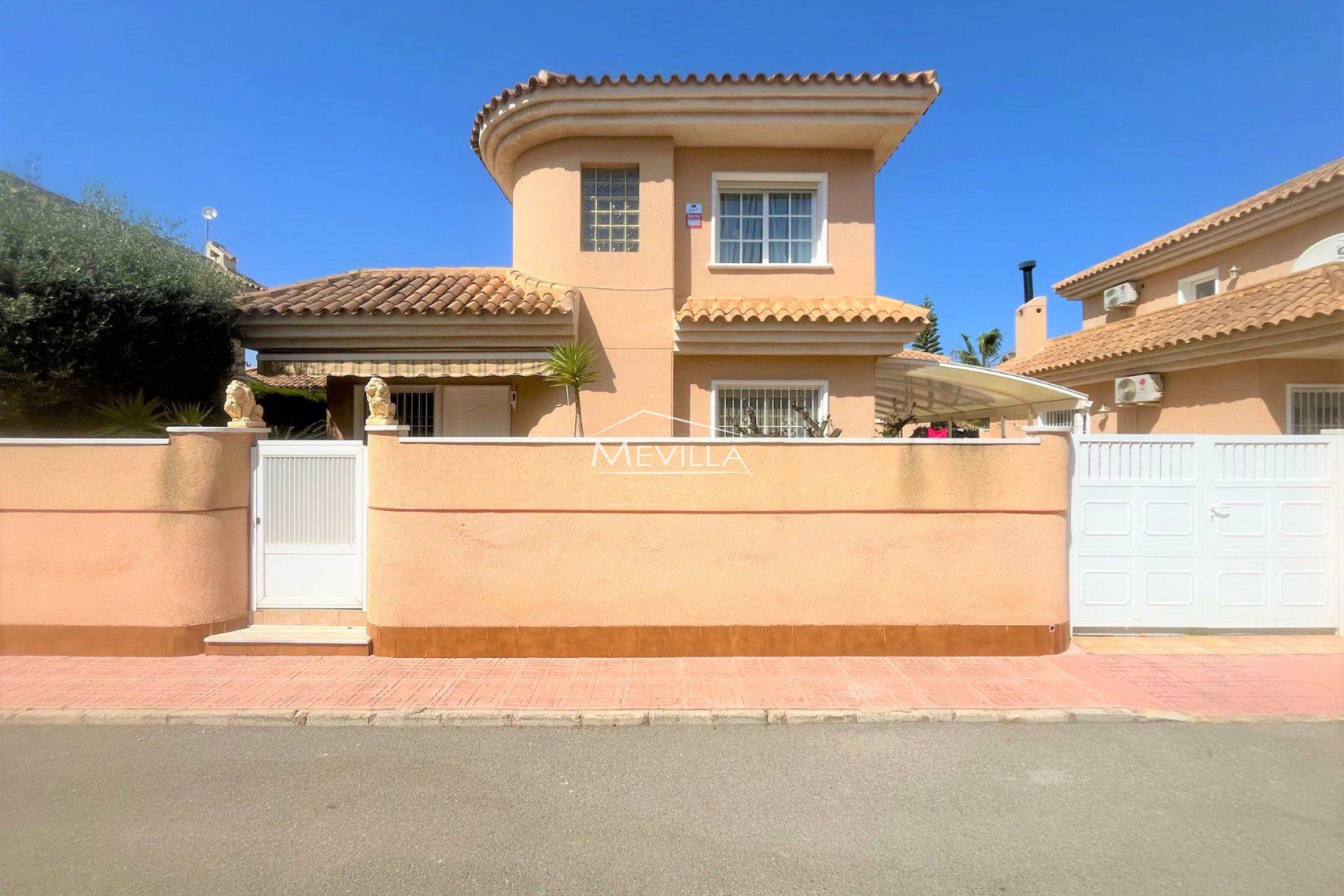 Wederverkoop - Villa - Torrevieja - Los Altos