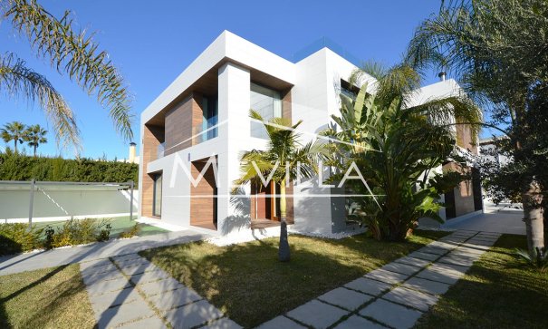 The villa with a garden