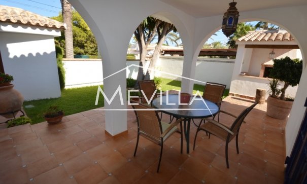 La terraza cubierta