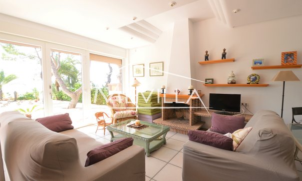 Reventas - Chalet / Villa - Orihuela Costa - Punta Prima