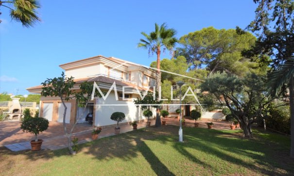 Reventas - Chalet / Villa - Orihuela Costa - Punta Prima