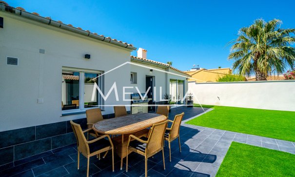 Resales - Villa - Orihuela Costa - Cabo Roig