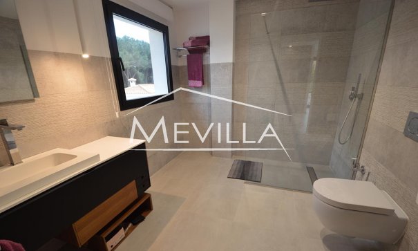 Reventas - Chalet / Villa - Orihuela Costa - Cabo Roig