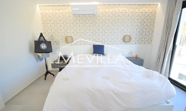 Reventas - Chalet / Villa - Orihuela Costa - Cabo Roig