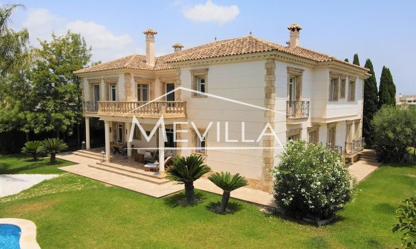 Reventas - Chalet / Villa - Orihuela