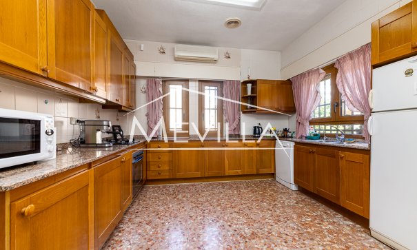 Salg (Resales) - Villa - Torrevieja - La Mata