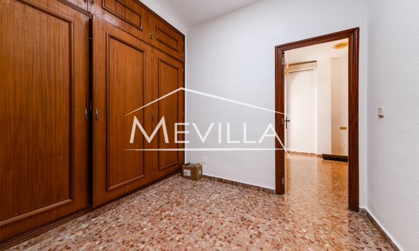 Salg (Resales) - Villa - Torrevieja - La Mata