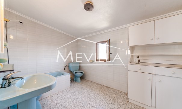 Salg (Resales) - Villa - Torrevieja - La Mata