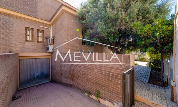 Salg (Resales) - Villa - Torrevieja - La Mata