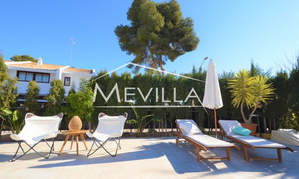 Resales - Villa - Orihuela Costa - Campoamor