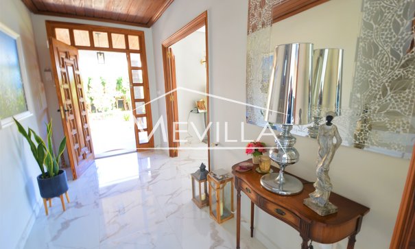 Resales - Villa - Orihuela Costa - Campoamor