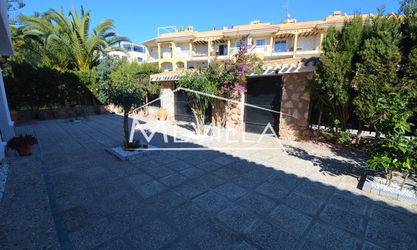 Resales - Villa - Orihuela Costa - Campoamor