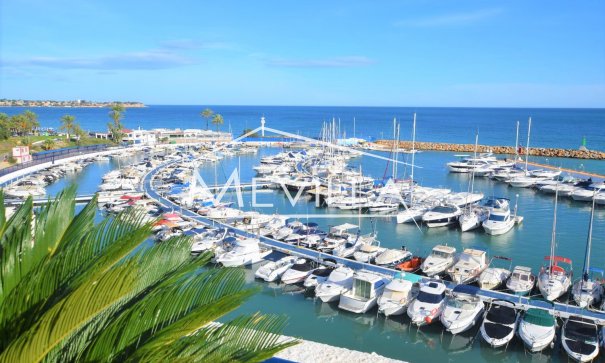 Wederverkoop - Villa - Orihuela Costa - Campoamor