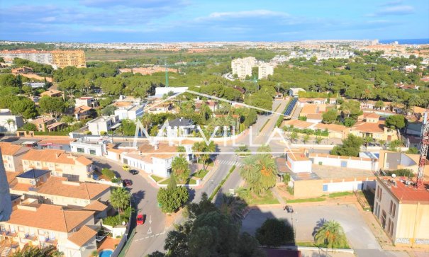 Wederverkoop - Villa - Orihuela Costa - Campoamor