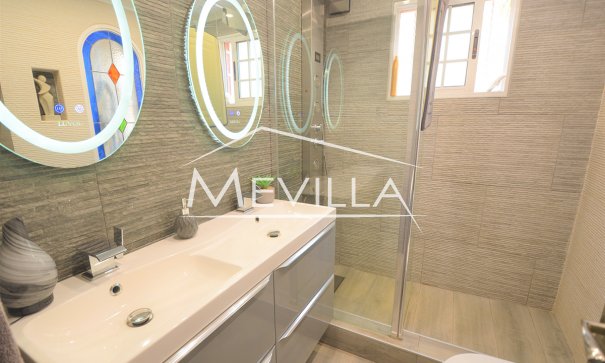 Salg (Resales) - Villa - Orihuela Costa - Villamartin