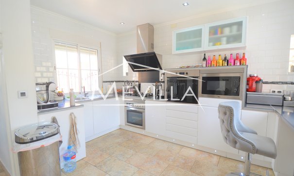 Salg (Resales) - Villa - Orihuela Costa - Villamartin