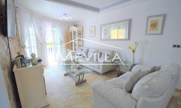 Salg (Resales) - Villa - Orihuela Costa - Villamartin