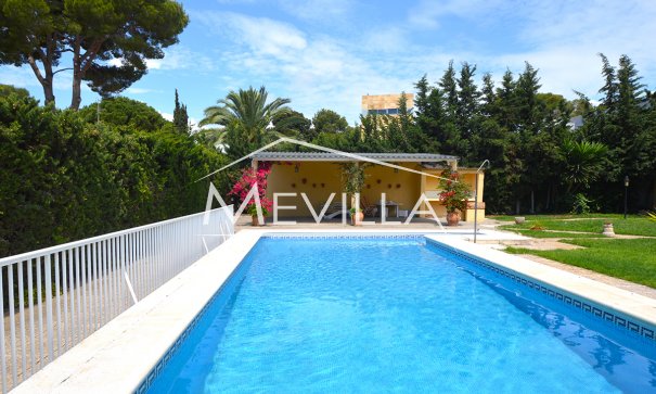 Verkäufe - Villa - Orihuela Costa - Campoamor