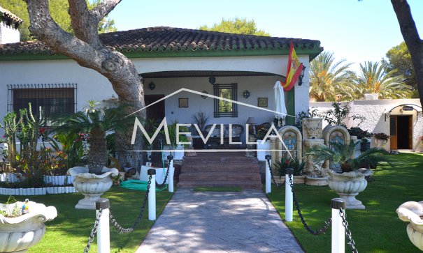 Resales - Villa - Orihuela Costa - Campoamor