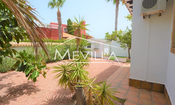 Salg (Resales) - Villa - Orihuela Costa - Playa Flamenca