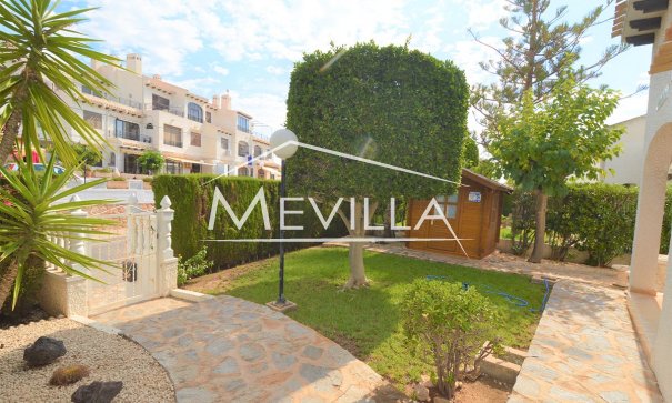 Resales - Villa - Orihuela Costa - Playa Flamenca
