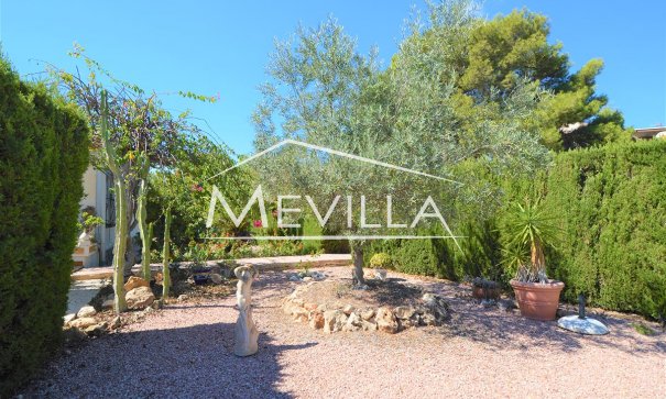 Resales - Villa - Orihuela Costa - La Zenia