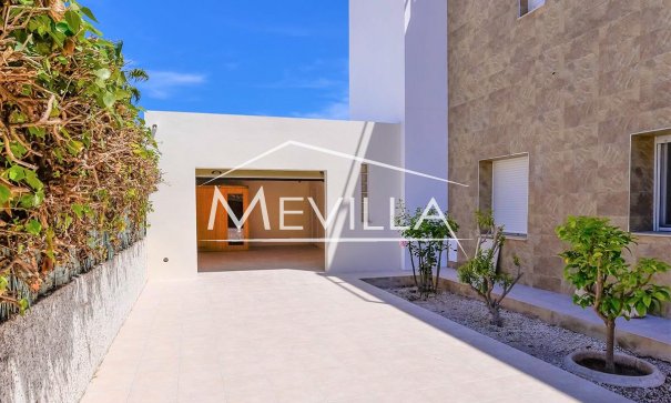 Reventas - Chalet / Villa - Orihuela Costa - Cabo Roig