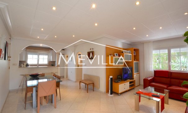 Resales - Villa - Orihuela Costa - Villamartin