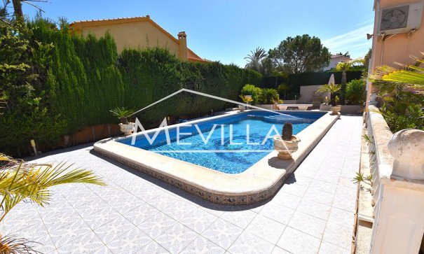 Resales - Villa - Orihuela Costa - Campoamor