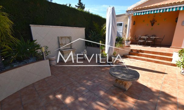Resales - Villa - Orihuela Costa - Campoamor