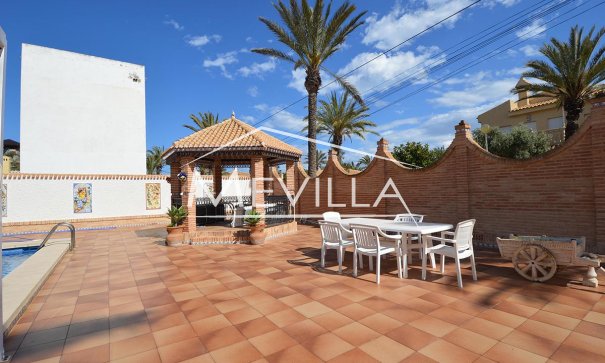 Salg (Resales) - Villa - Orihuela Costa - Cabo Roig
