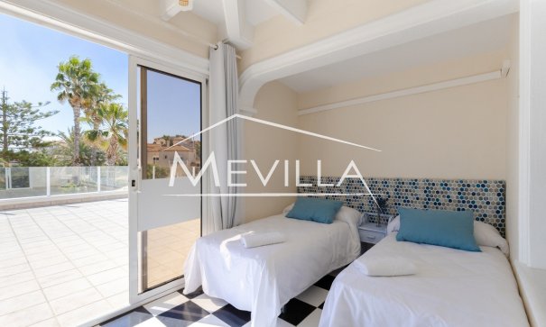Resales - Villa - Orihuela Costa - Playa Flamenca
