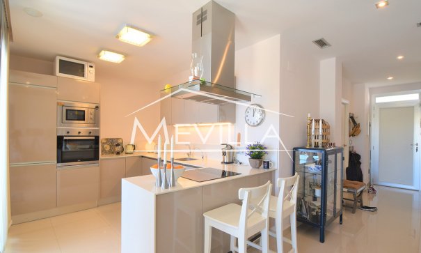 Salg (Resales) - Villa - Orihuela Costa - Villamartin