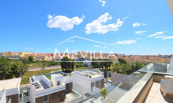 Salg (Resales) - Villa - Orihuela Costa - Villamartin