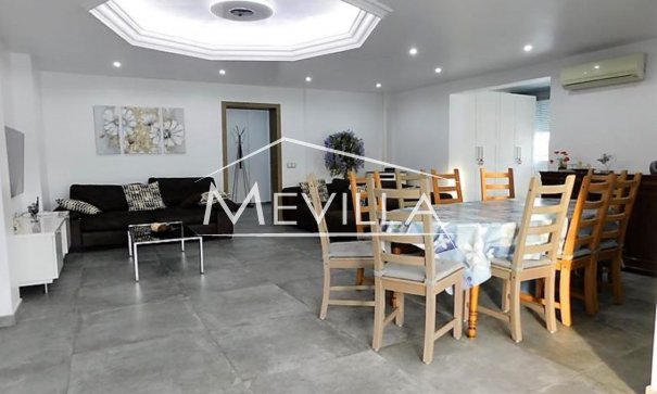 Verkäufe - Villa - Orihuela Costa - La Zenia