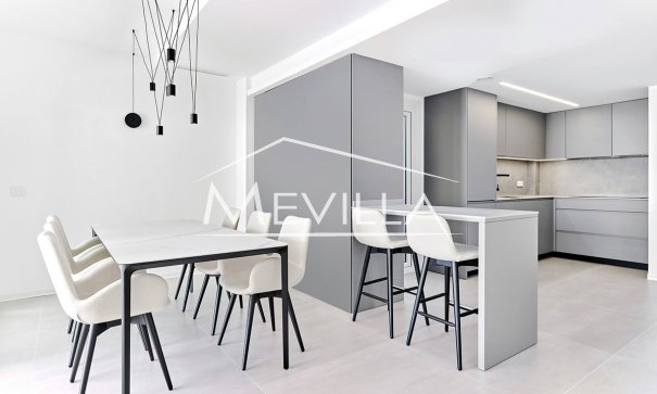 Front Line only - Flat / Apartment - Orihuela Costa - Punta Prima