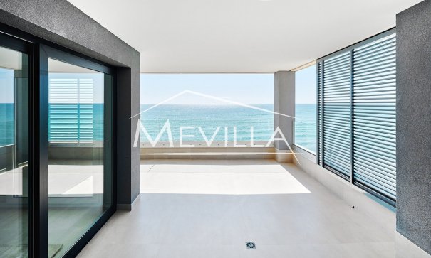 Front Line only - Flat / Apartment - Orihuela Costa - Punta Prima