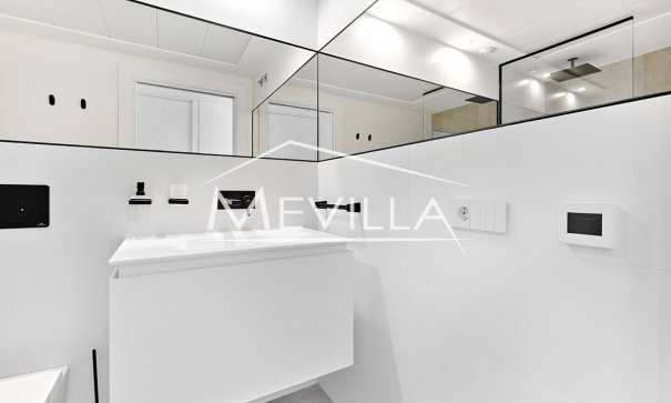 Front Line only - Flat / Apartment - Orihuela Costa - Punta Prima