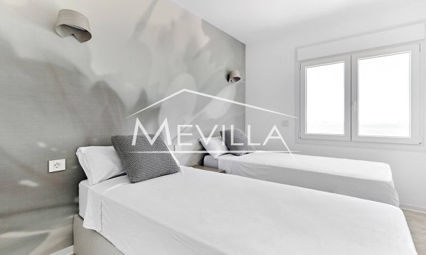 Front Line only - Flat / Apartment - Orihuela Costa - Punta Prima