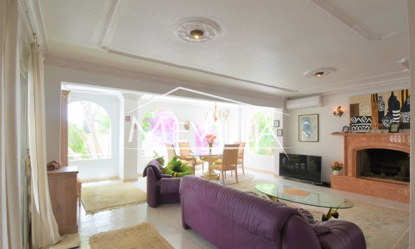 Reventas - Chalet / Villa - Orihuela Costa - La Zenia