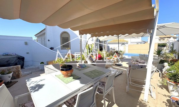 Salg (Resales) - Villa - Orihuela Costa - La Zenia
