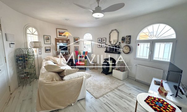 Salg (Resales) - Villa - Orihuela Costa - La Zenia