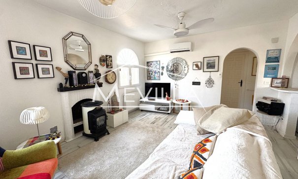 Salg (Resales) - Villa - Orihuela Costa - La Zenia