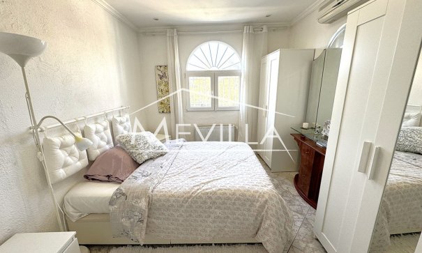 Salg (Resales) - Villa - Orihuela Costa - La Zenia